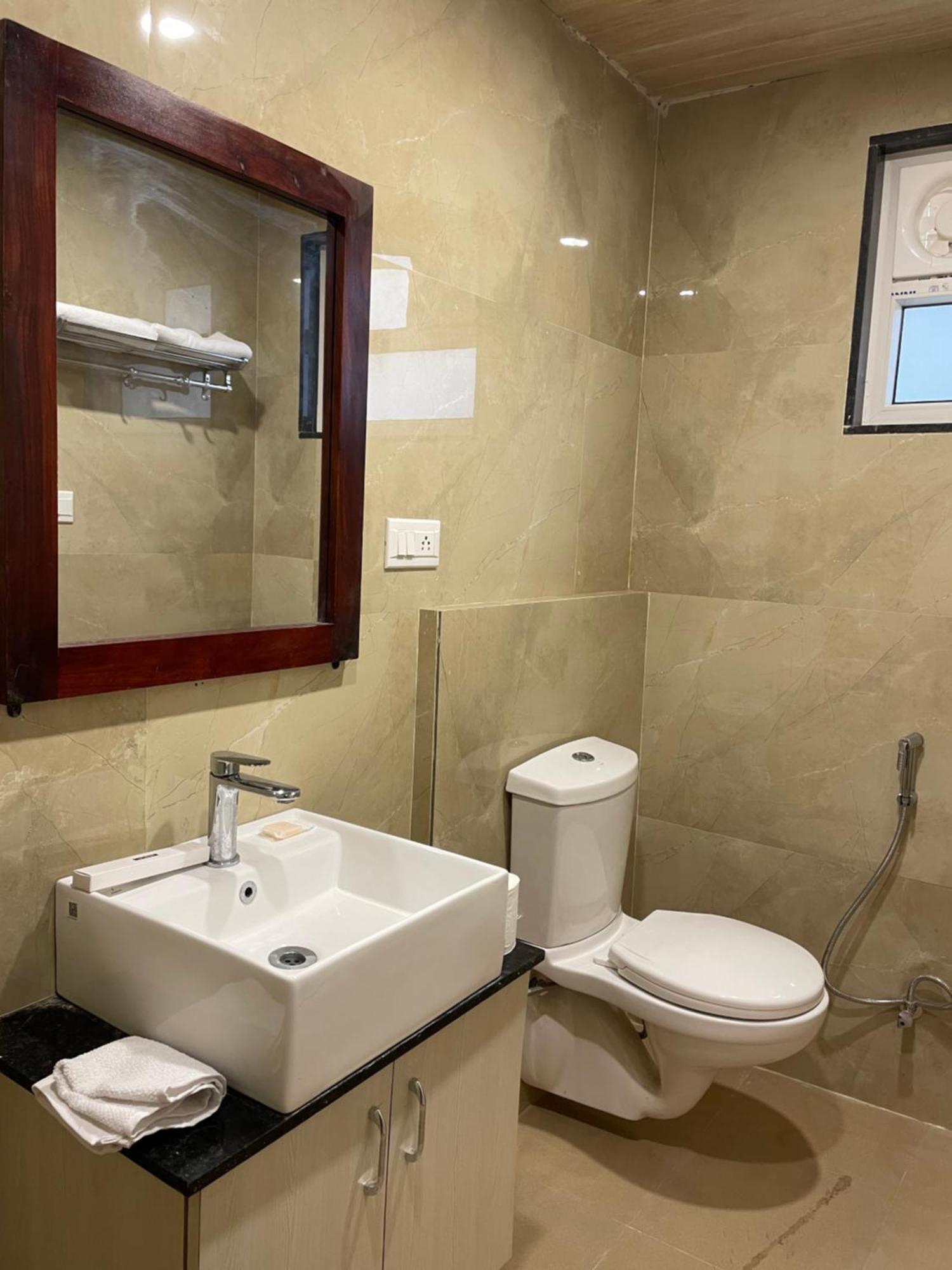 אודייפור Vrindavan Greens Resort מראה חיצוני תמונה